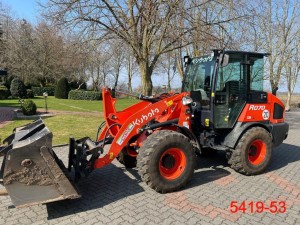 Kubota R070
